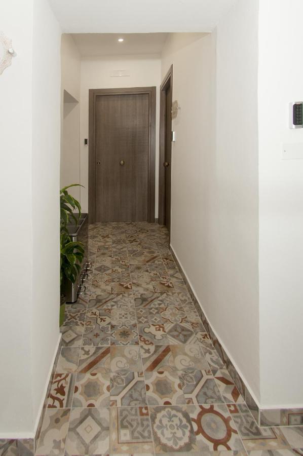 La Serva Padrona Tarento Exterior foto